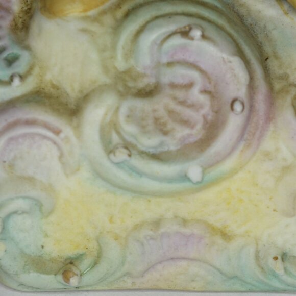 Vintage Porcelain Figure Of Neoclassical Man Dressed in Attire Of The Time - Picture 12 of 12